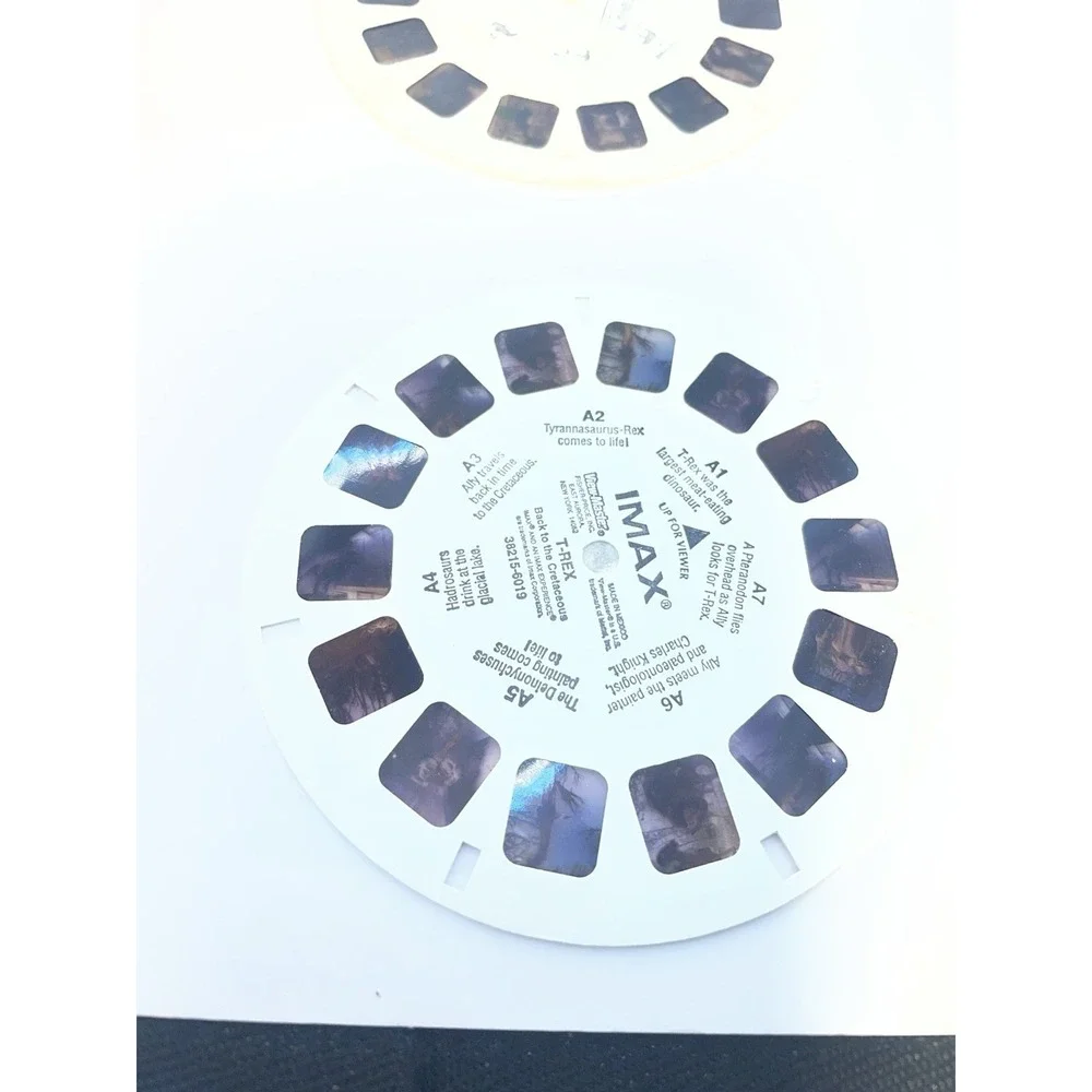 Vintage View Master 3D Viewer With 2 Reels ;imax And Discovery Animal